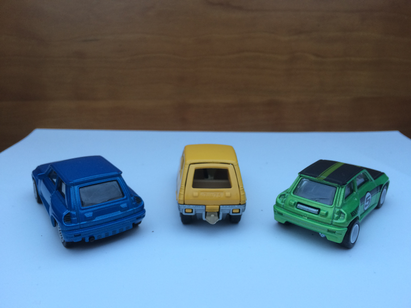Illustration for article titled French Friday: Renault 5's in all Different Flavors